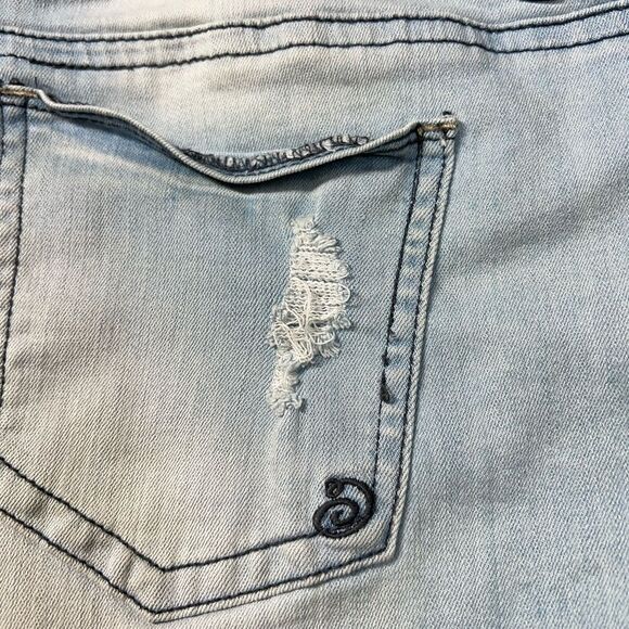 Woman’s ndigo Rein Forever Denim Shorts size 13 - Picture 8 of 9